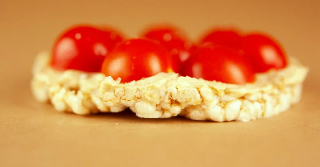 découvrez le nombre de calories dans les tomates cerises et leurs bienfaits pour une alimentation saine et équilibrée.
