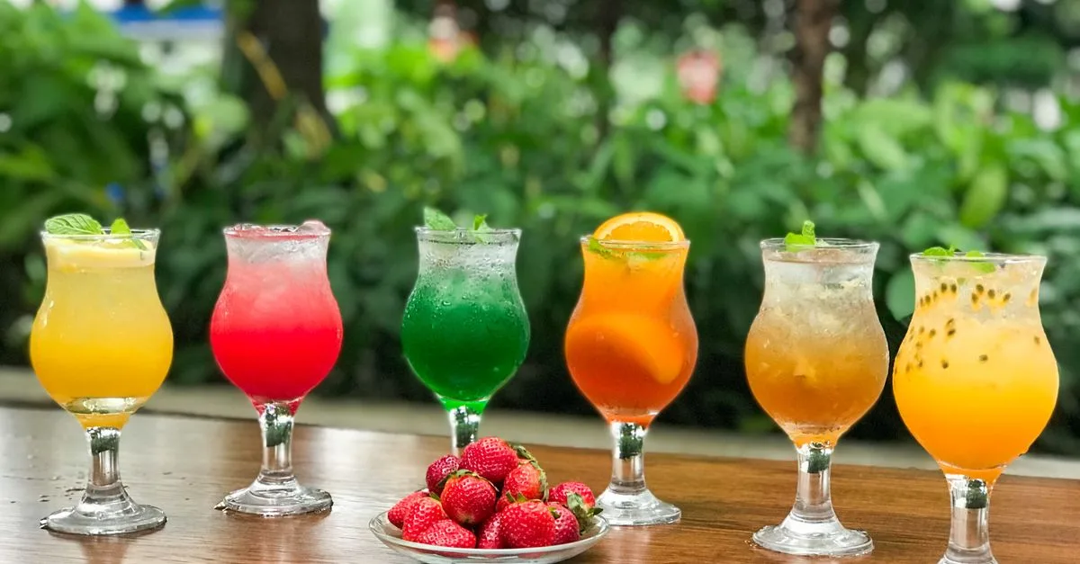 découvrez notre cocktail fraise sans alcool, une boisson fraîche et fruitée parfaite pour toutes les occasions, alliant douceur et saveur naturelle.